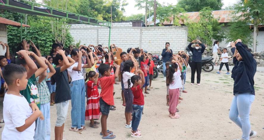 Menanam Iman Sejak Dini, Pokjaluh Katolik dan Paroki MBSM Kambajawa Perkuat Fondasi Spiritualitas Anak