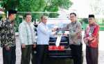 Foto : LPPD I Provinsi NTT dapat Mobil Hibah dari Kemenag NTT  