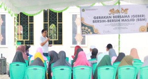 Foto : Kakanwil Kemenag NTT: Kebersihan Masjid adalah Simbol Peneguhan Iman dan Kejernihan Hati